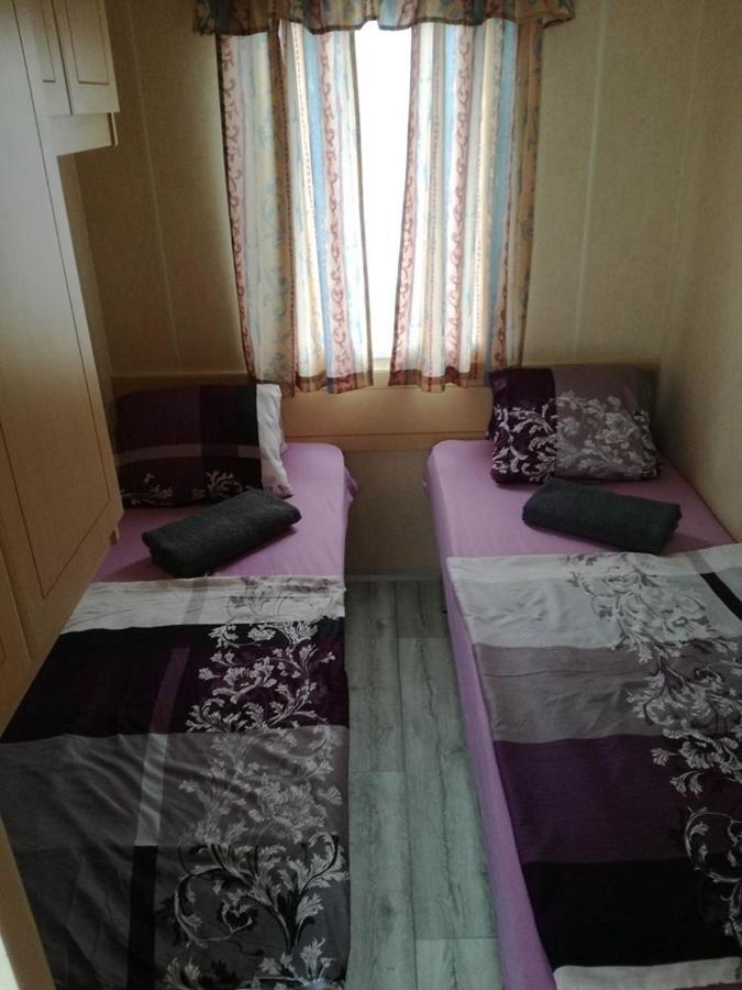 Hotel Mobilheim 16 A 17 - Vyrovicka Prehrada Vyr Vyrovice Zewnętrze zdjęcie
