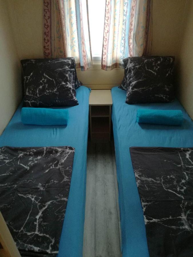 Hotel Mobilheim 16 A 17 - Vyrovicka Prehrada Vyr Vyrovice Zewnętrze zdjęcie