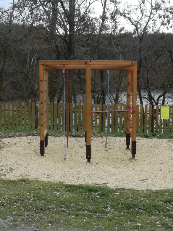 Hotel Mobilheim 16 A 17 - Vyrovicka Prehrada Vyr Vyrovice Zewnętrze zdjęcie